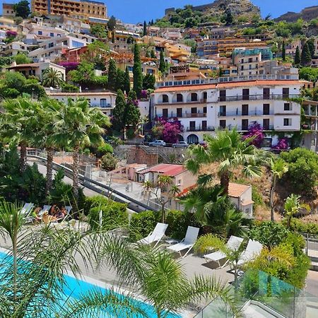 Minerva Luxury Town Center , Pool And Parking Apartment Taormina Luaran gambar