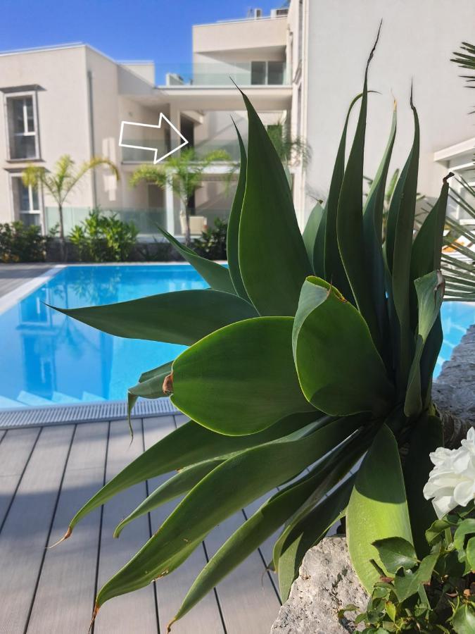 Minerva Luxury Town Center , Pool And Parking Apartment Taormina Luaran gambar