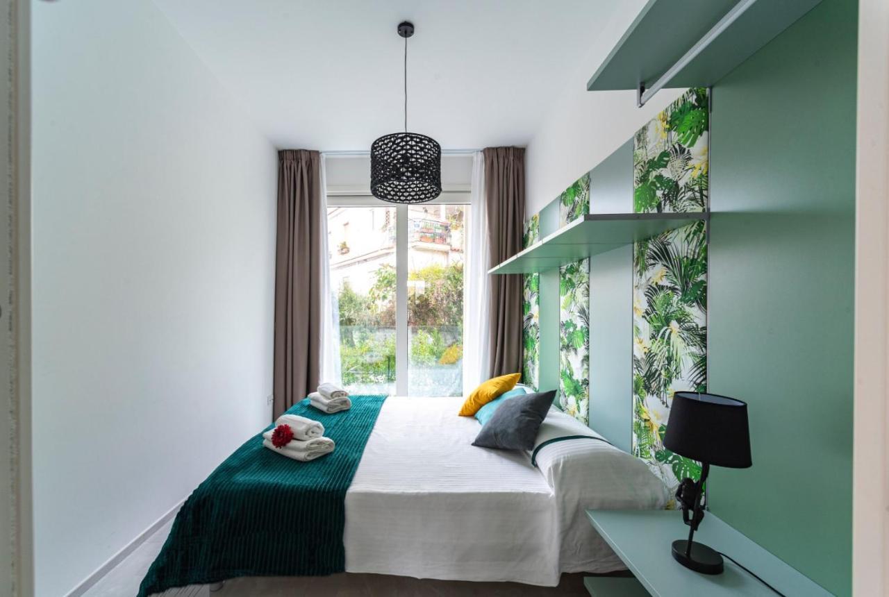 Minerva Luxury Town Center , Pool And Parking Apartment Taormina Luaran gambar